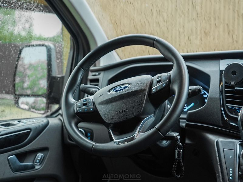 Ford Tourneo Custom (2023) 2.0 TDCi 170PS, Záruka, Výhrev - fotka 8 z 20