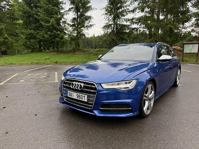 Audi S6 (2015) Audi S6 Avant - fotka 9 z 20
