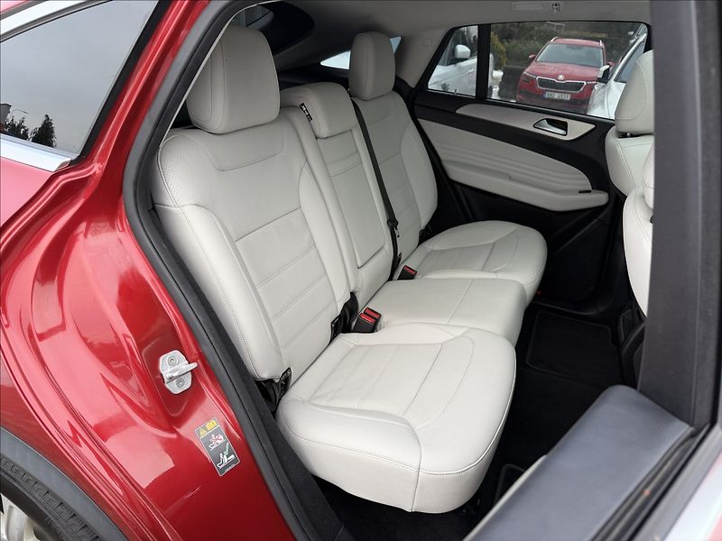 Mercedes-Benz GLE 350d Coupe 4Matic - fotka 27 z 31