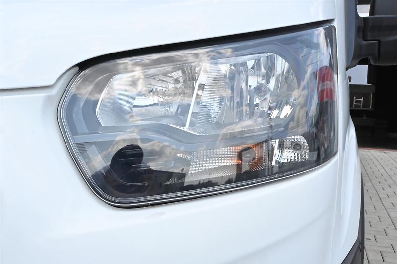 Ford Transit 2,0 TDCI 96kW L4H3 Trend Záruk - fotka 26 z 27