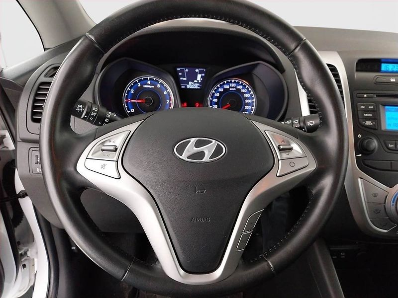 Hyundai ix20 (2016) 1.6 CVVT, Serv.kniha - fotka 15 z 15
