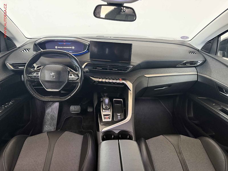Peugeot 3008 (2023) 1.2PT, Allure, AT, LED, TZ - fotka 8 z 18