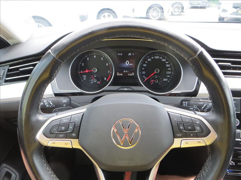 Volkswagen Passat 1,5 TSI 110kW DSG7 ČR Variant - fotka 23 z 27