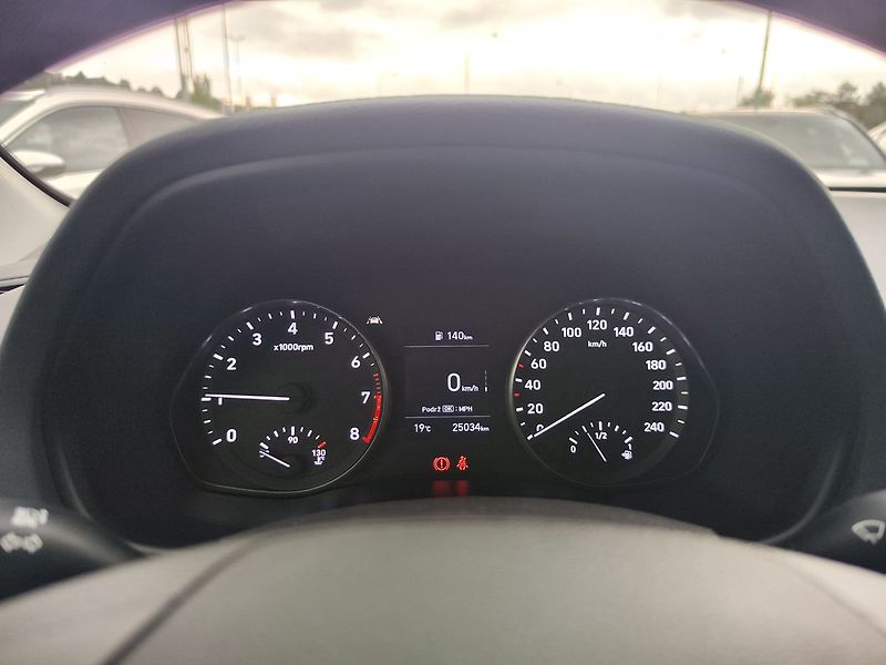 Hyundai i30 1.0 T-GDI/88kW Comfort - fotka 13 z 27