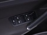 Volkswagen Golf 1,4 TSI 110kW Highline Navi - náhled 15