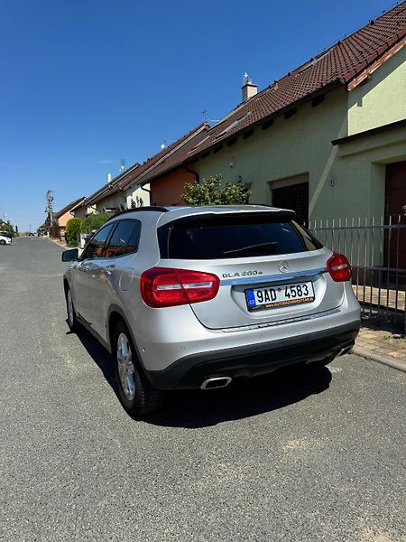 Mercedes-Benz GLA GLA 200 D 100kw - fotka 9 z 20