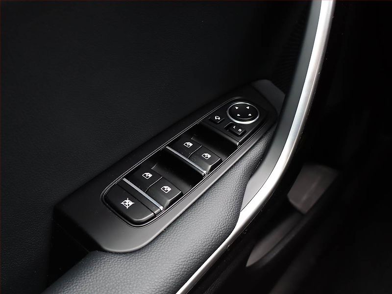 Kia XCeed (2025) 1.5 T-GDI - fotka 19 z 19
