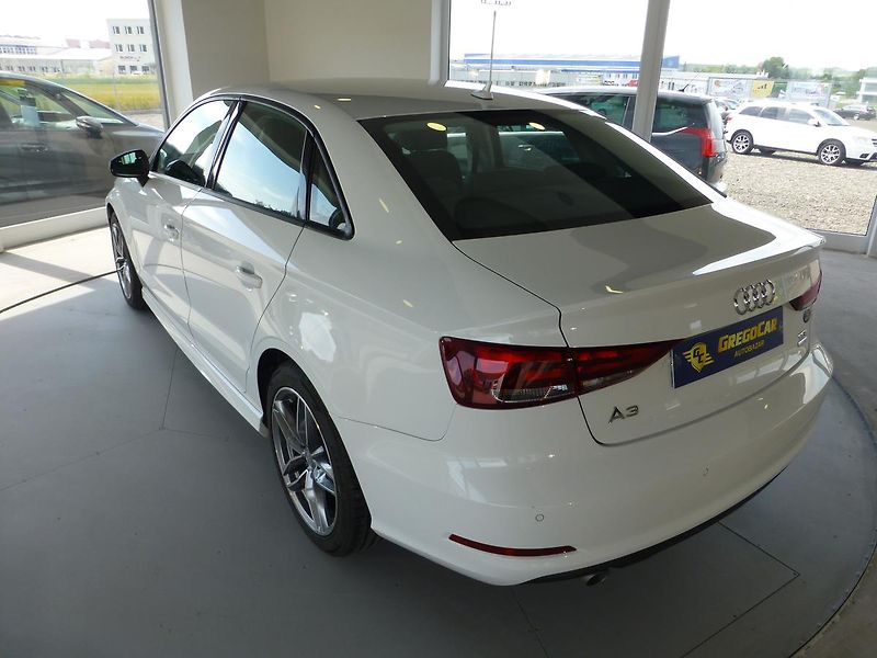 Audi A3 (2013) 2,0TDI-110KW**NAVIGACE**PARK.S - fotka 7 z 24