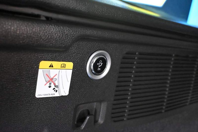 Ford Mondeo (2022) 2.0 LED ACC SONY Tažné TITANIU - fotka 23 z 43
