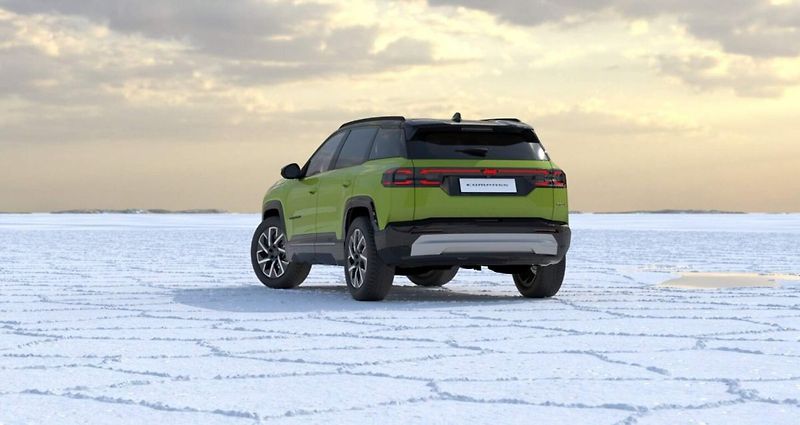 Jeep Compass (2026) Summit e-Hybrid 145k eDCT6 - fotka 2 z 9
