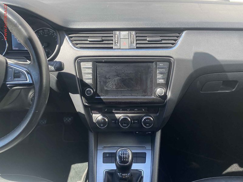 Škoda Octavia (2017) 1.4 TSi, Style, bixen, navi - fotka 12 z 17