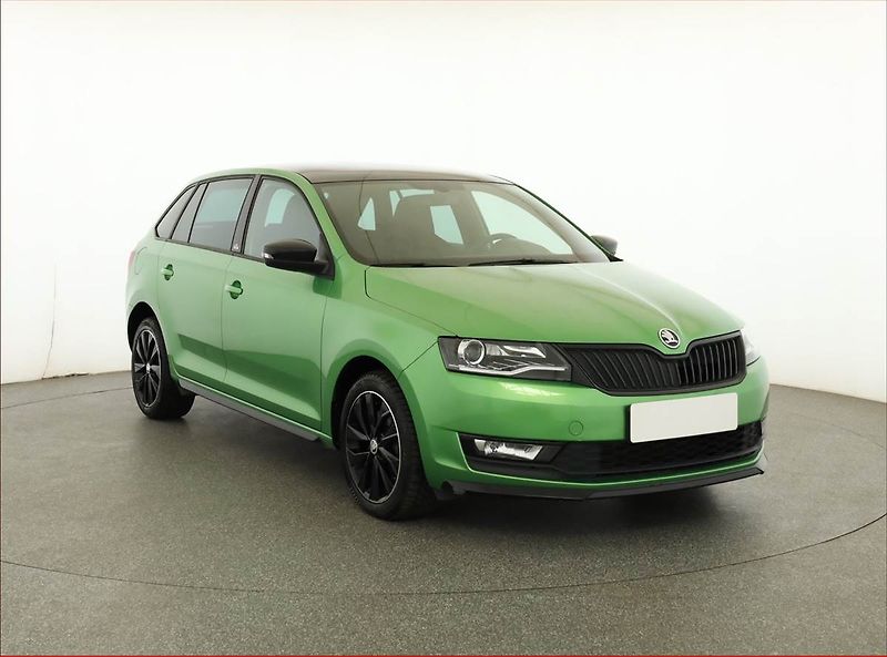 Škoda Rapid (2018) Spaceback 1.0 TSI, Xenony - fotografie inzerátu