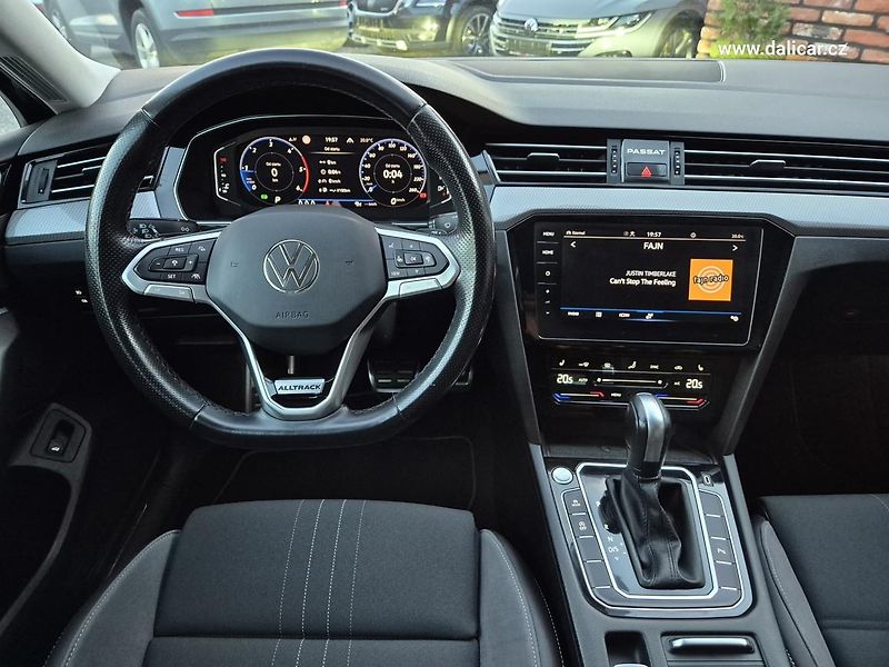 Volkswagen Passat Variant (2021) 2.0TDI 147kW ALLTRACK DSG 4X4 - fotka 24 z 56