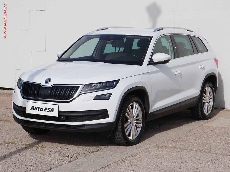 Škoda Kodiaq (2016) 2.0 TDi, 2.maj,ČR, Style, TZ - fotka 3 z 19