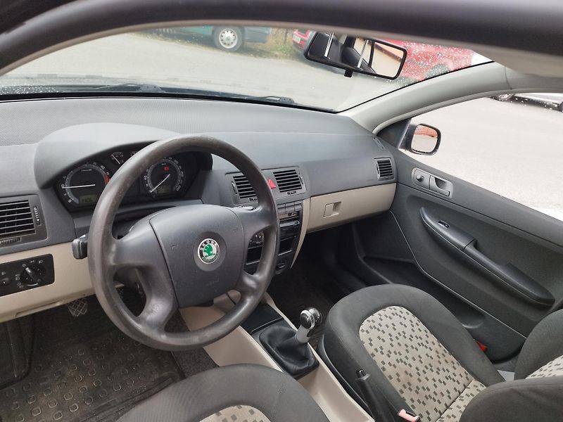 Škoda Fabia (2006) I,1.4TDI,volat-608 081 843 - fotka 8 z 10