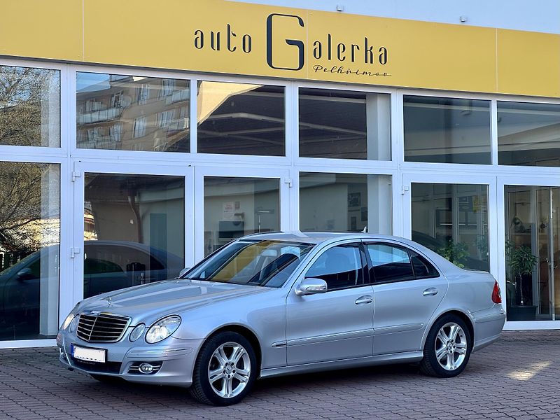 Mercedes-Benz Třídy E (2007) 320CDI 4 MATIC, ČR, 1.maj - fotka 1 z 16