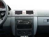 Škoda Fabia (2003) 1.2i, 2.maj,ČR, El.okna - náhled 11