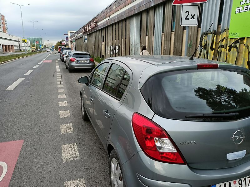 Opel Corsa (2010) Opel Corsa D 1.2  - fotka 4 z 4