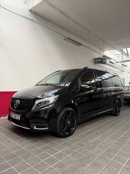 Mercedes-Benz Třídy V 250 d Exclusive , AMG, 4 MATIC - fotka 11 z 27