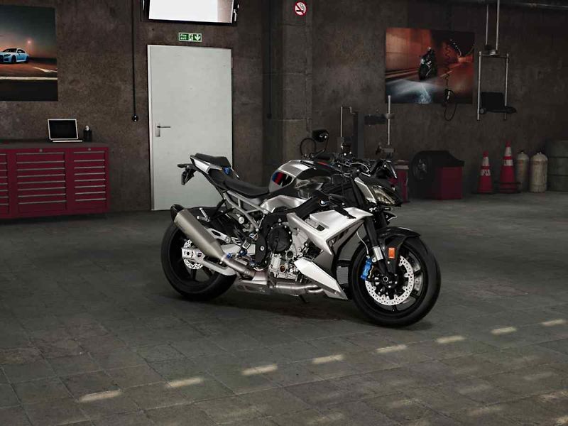 BMW M 1000 R - fotka 2 z 6