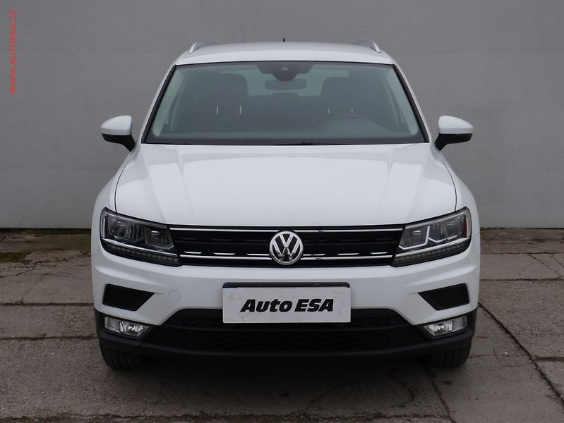 Volkswagen Tiguan (2017) 2.0 TDi, ČR, Comfortline - fotka 2 z 19
