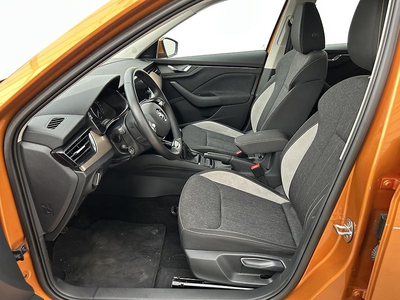 Škoda Kamiq 1.0 TSI Style - fotka 22 z 28