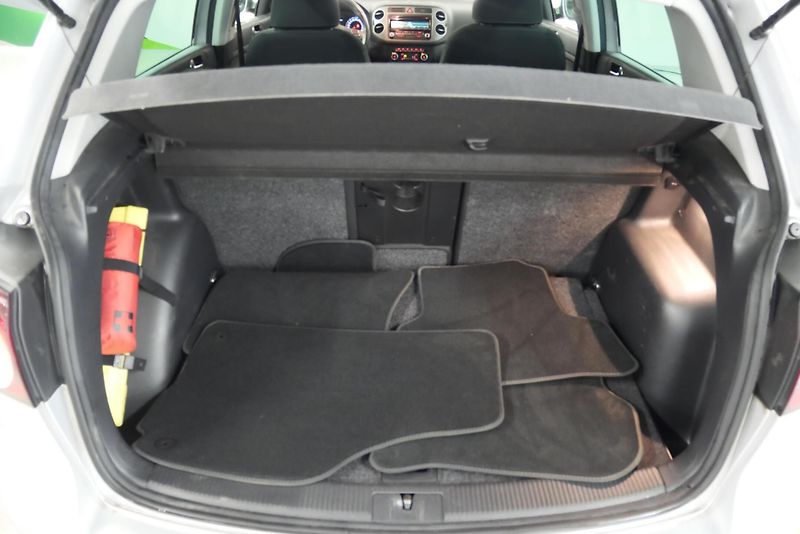 Volkswagen Golf Plus - fotka 27 z 27