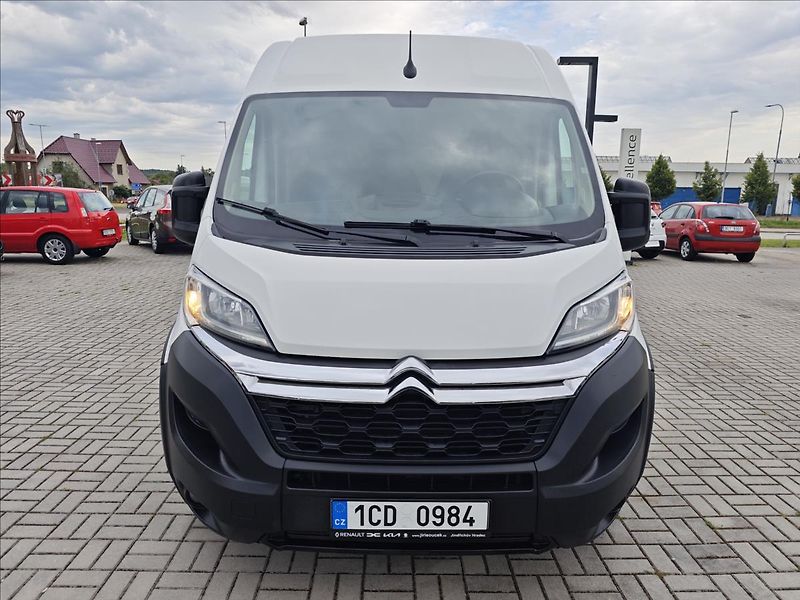 Citroën Jumper 2,2 BlueHDi140 S&S MAN6  FURGO - fotka 9 z 20