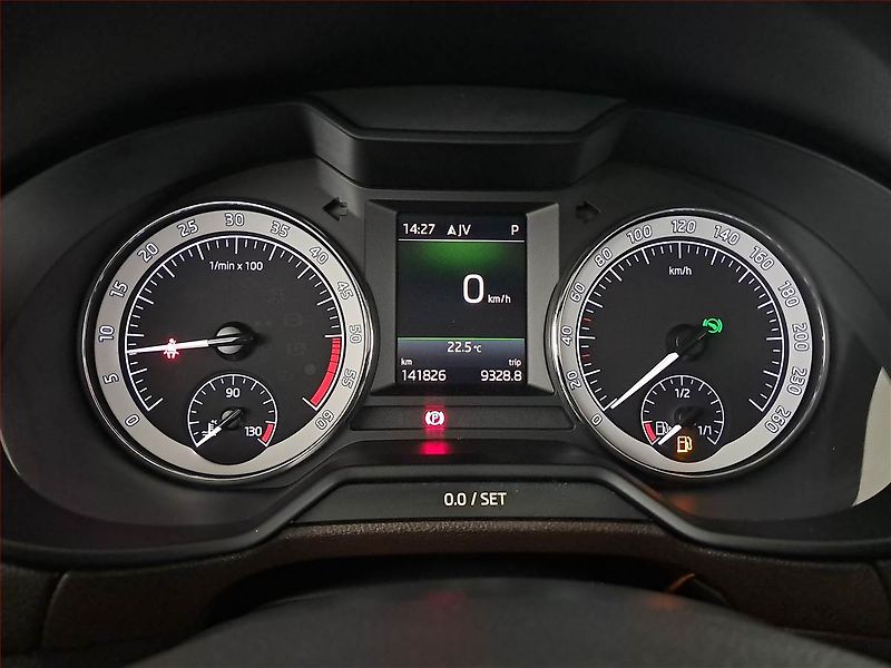 Škoda Octavia (2018) Laurin&Klement 2.0 TDI - fotka 11 z 21