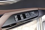 Lexus ES 300h ZLEVNĚNO 2,5 HSD LIMITED EDITI - náhled 18
