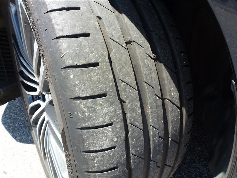 BMW Řada 5 3,0 D X-Drive M-Paket  Carbon - fotka 51 z 62