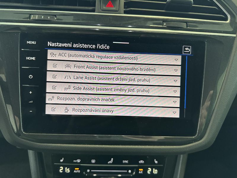 Volkswagen Tiguan (2021) 2,0TSi 4M R-LINE LED NAVI  - fotka 33 z 33