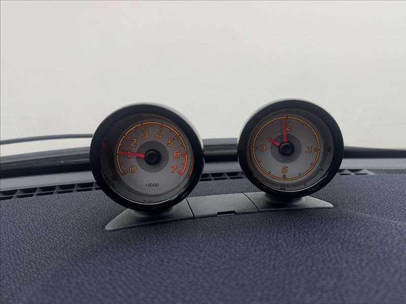 Smart Fortwo 1,0 AUTOMAT DPH NOVÁ STK ČR - fotka 10 z 28