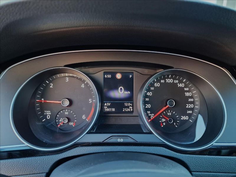 Volkswagen Passat 2.0TDI 147kW 4MOTION DSG Eleg - fotka 22 z 50