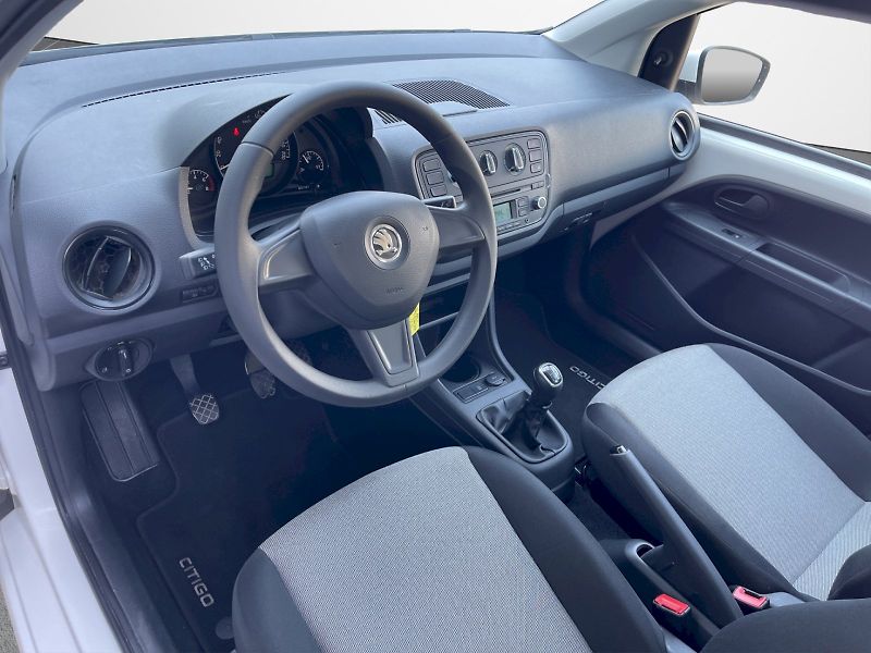 Škoda Citigo (2015) 1.0 MPI 44 kW Ambition Plus - fotka 5 z 28