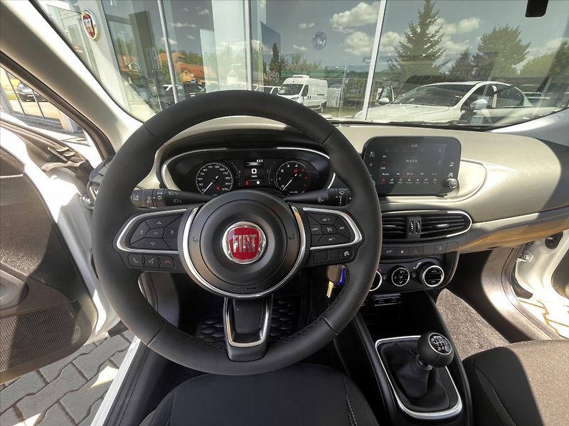 Fiat Tipo (2026) 1,6 MultiJet 130k  Urban - fotka 12 z 13