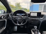 Kia ProCeed GT 1,6GDi 150kW automat navi  - náhled 12