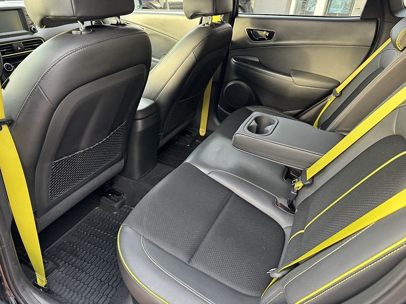 Škoda Fabia (2015) 1.2TSi Digi Klima Tempomat BT - fotka 20 z 48