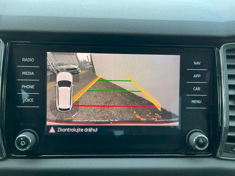 Škoda Kodiaq (2018) 2.0 TDI 140 kW Style 4x4 DSG - fotka 30 z 30