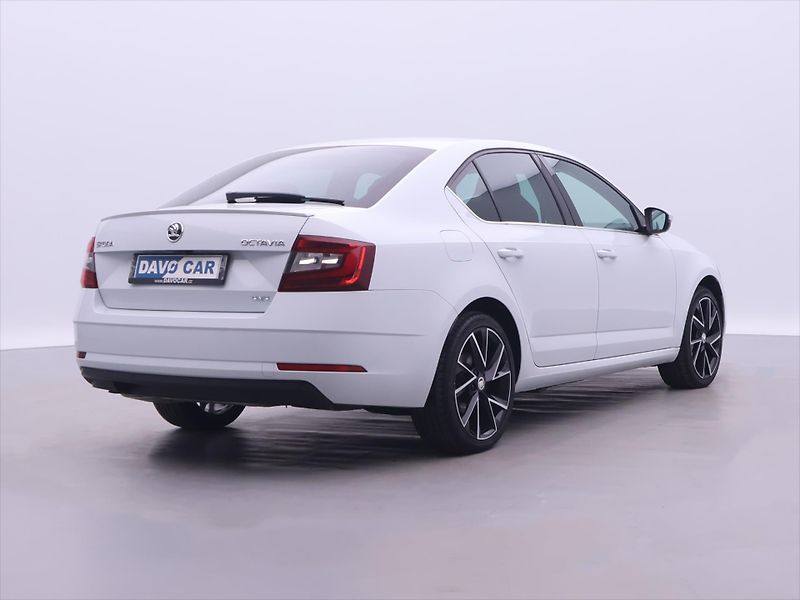 Škoda Octavia 2,0 TDI 110kW DSG Style-Sport - fotka 7 z 34
