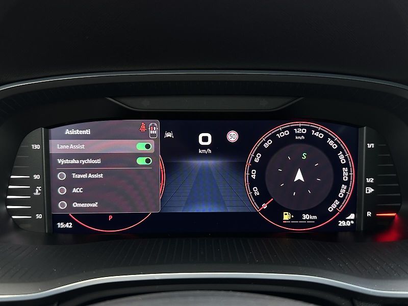 Škoda Octavia RS 2.0TSi DSG 265PS Matrix-LED - fotka 24 z 51