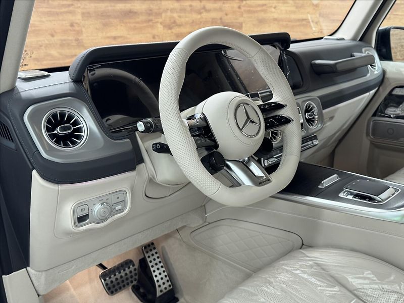 Mercedes-Benz Třídy G 63 AMG MY26 ARC SUPERIOR - fotka 6 z 32