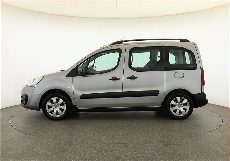 Citroën Berlingo (2017) XTR 1.6 BlueHDi, 5Míst, ČR - fotka 3 z 15
