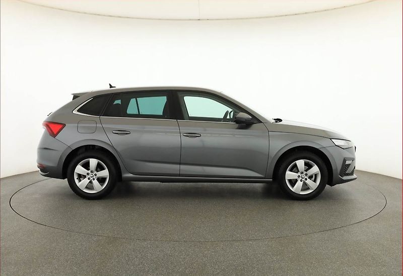Škoda Scala (2025) Top Selection 1.0 TSI - fotka 6 z 21