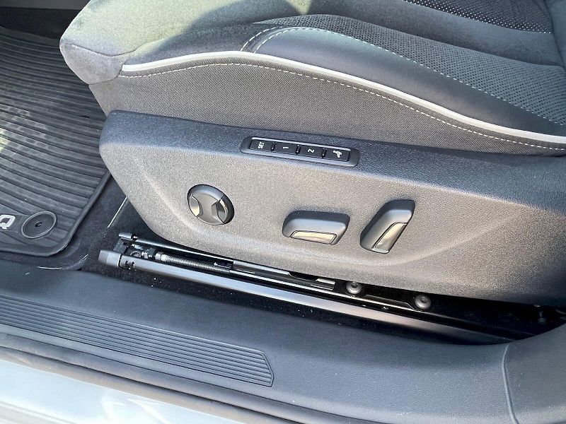 Škoda Enyaq (2026) Sportline 85 82kWh / 210 kW - fotka 25 z 30