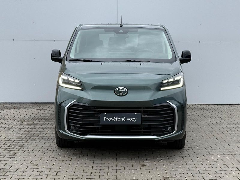 Toyota ProAce Verso BEV 75kWh Business Comfort L2 - fotka 4 z 29