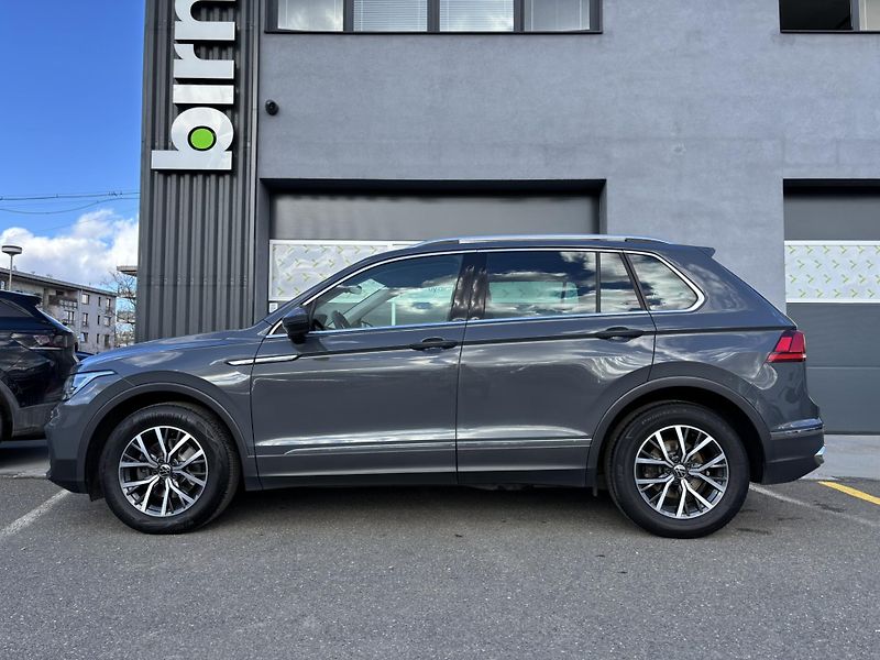Volkswagen Tiguan (2024)  Life 2.0 TDI (110 kW) TZ AUT - fotka 6 z 22