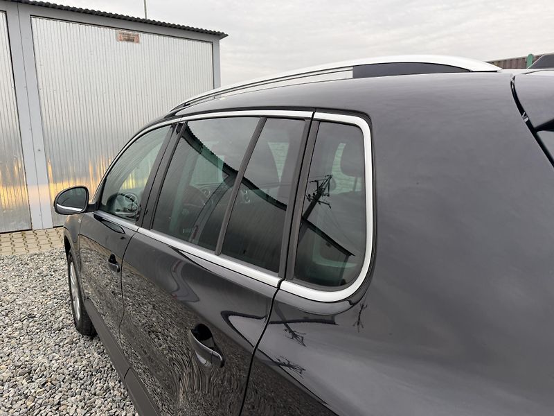 Volkswagen Tiguan 140PS 4x4 DSG PANORAMA - fotka 32 z 158