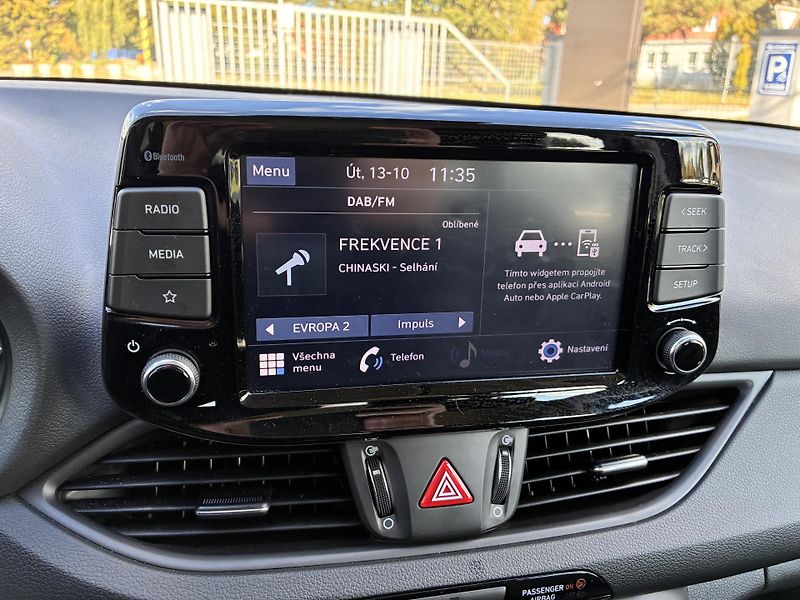 Hyundai i30 1.5DPi 81kW COMFORT ALU        - fotka 14 z 23