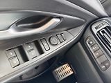 Hyundai i30 (2024) N LINE 1.5T-GDI 118kW CZ DPH - náhled 11